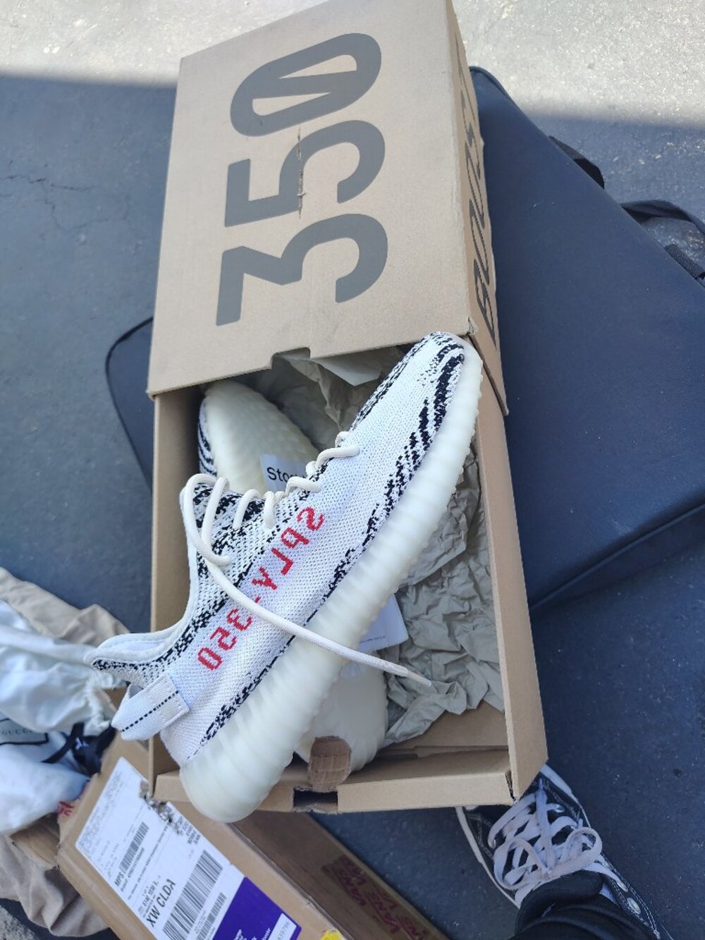 Yzy 350 V2 by adidas